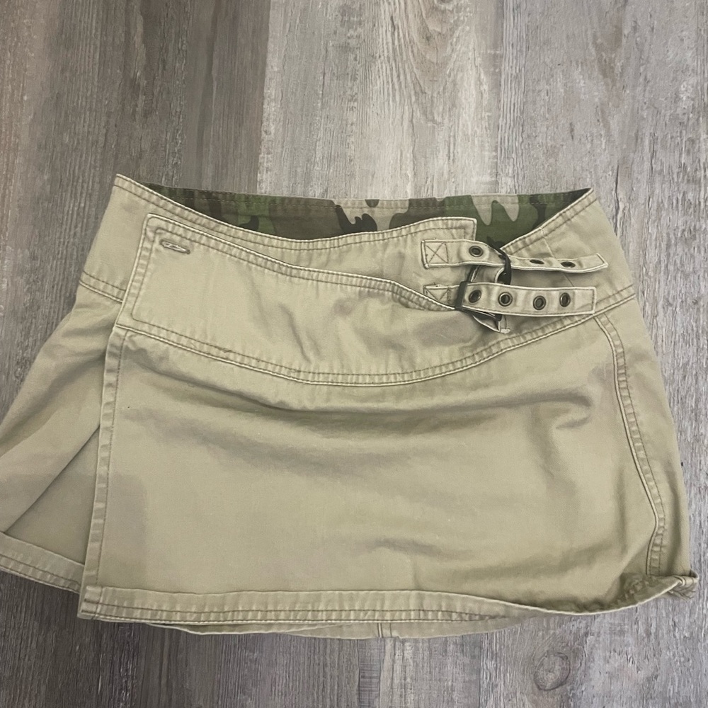 Roxy skirt